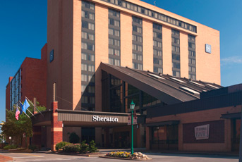 Sheraton Station Square Hotel